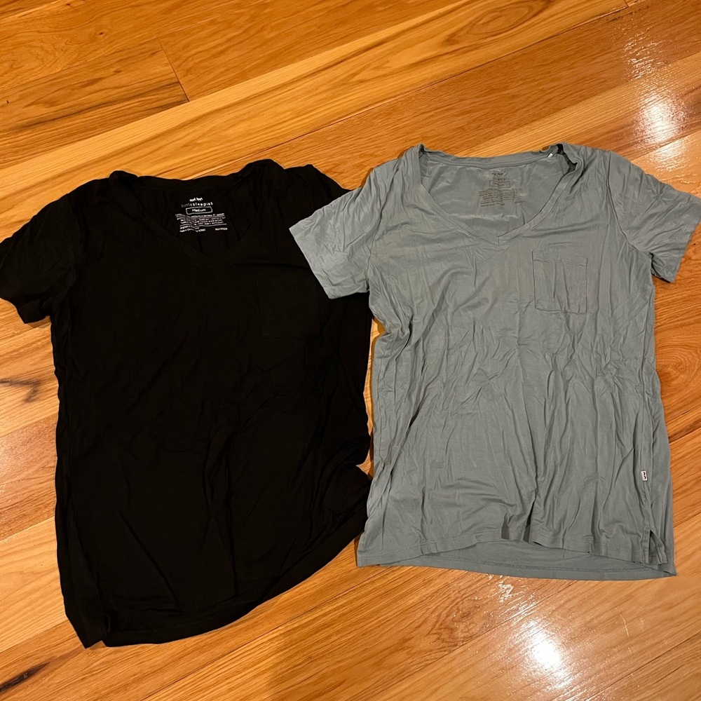 Little Sleepies Black & Sage Short Sleeve V-Neck Tees